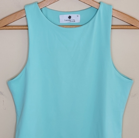 Everyday Chic Boutique | Better Than Ever Mint Green Bodysuit - Picture 2 of 8
